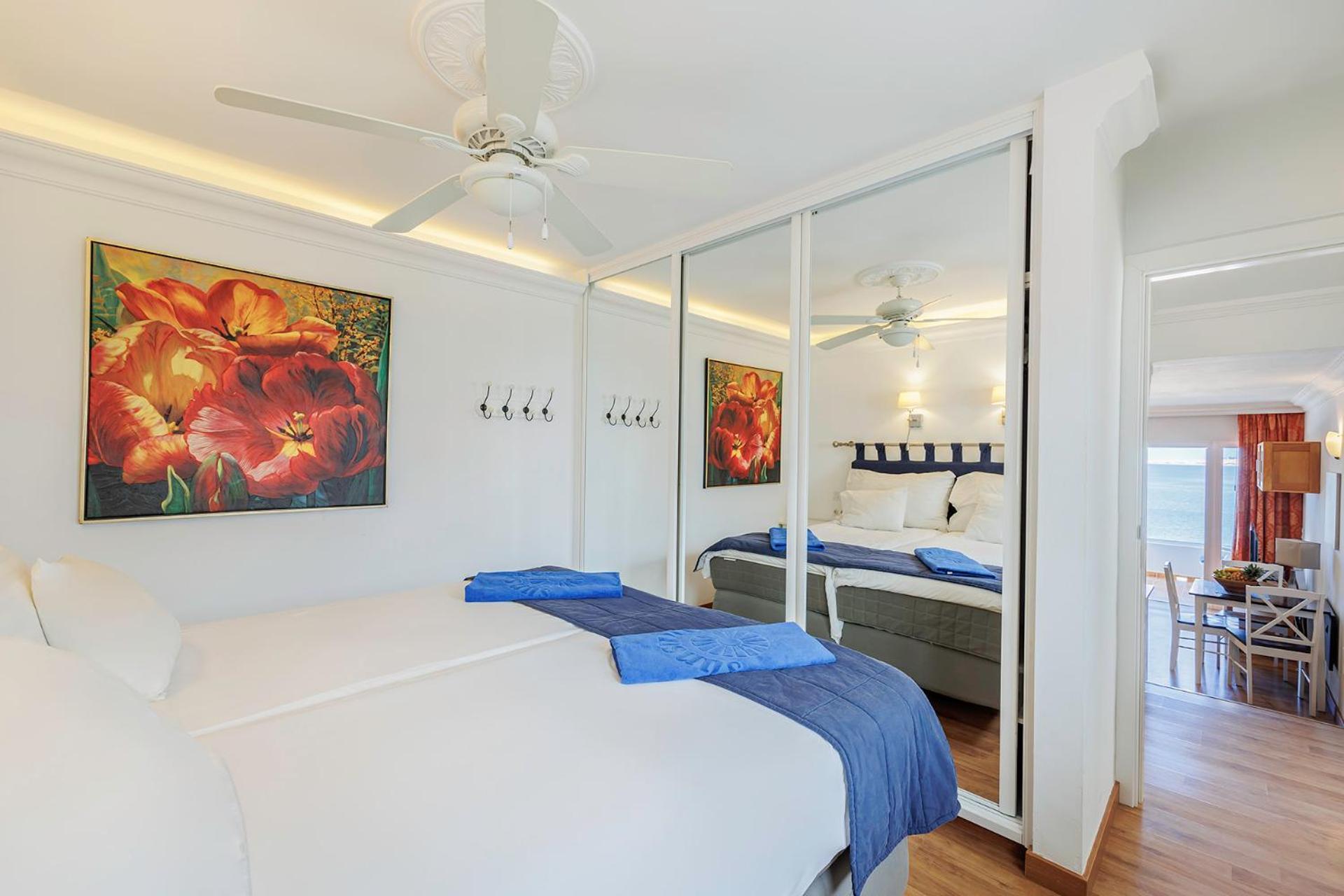 Sunsuites Carolina San Agustin  Ruang foto