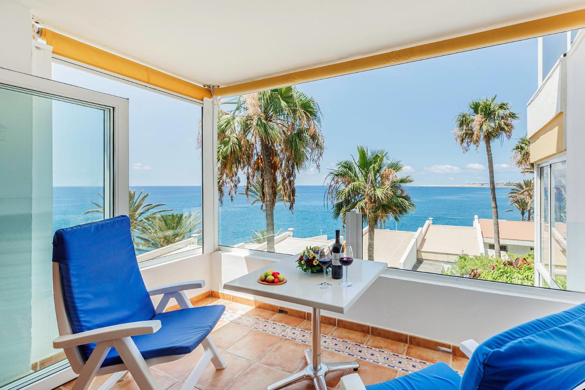 Sunsuites Carolina San Agustin  Ruang foto